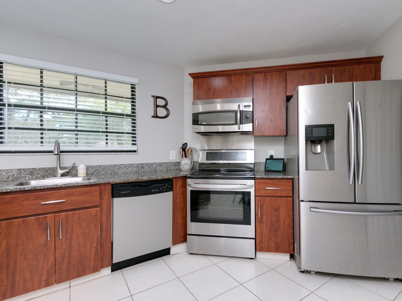 20851 Boca Ridge Drive North Boca Raton, FL 33428 - Photo 10 of 36 Kitchen1