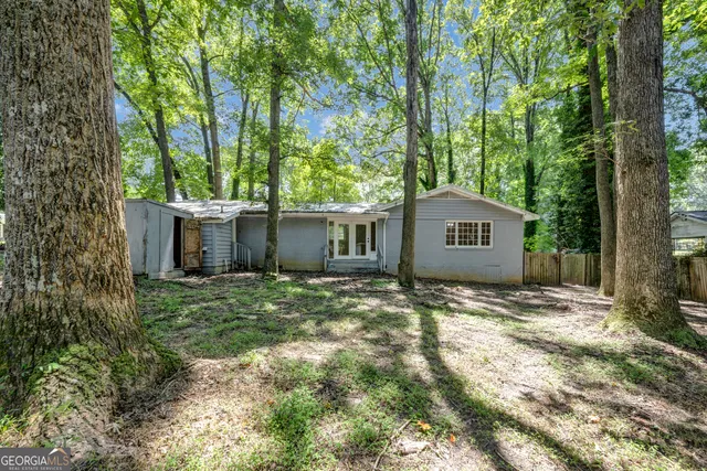 $200,000 | 6764 Brookwood Circle, Jonesboro, GA 30236