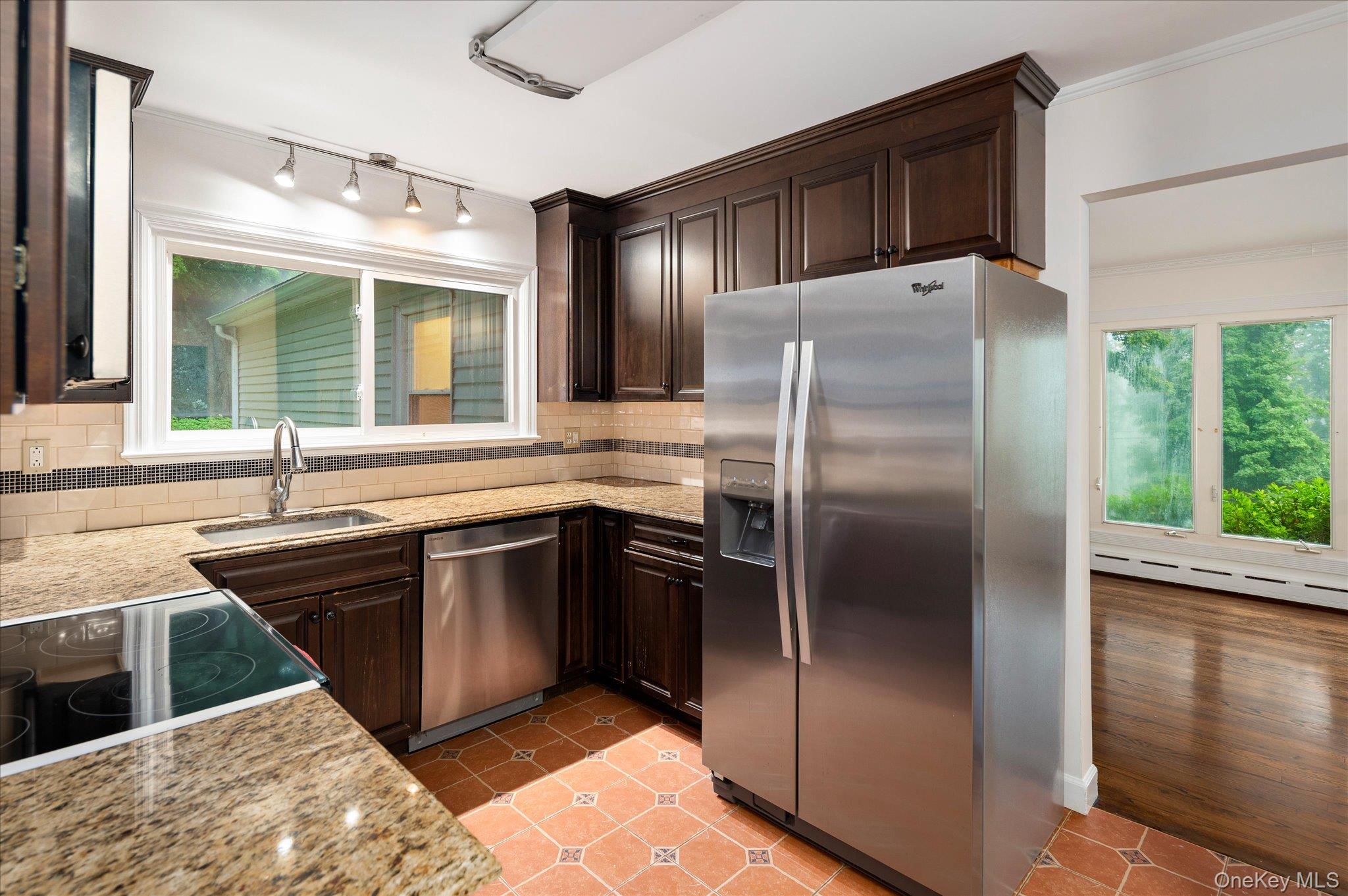 136 Pound Ridge Road Bedford, NY 10506 - Photo 6 of 31 Kitchen