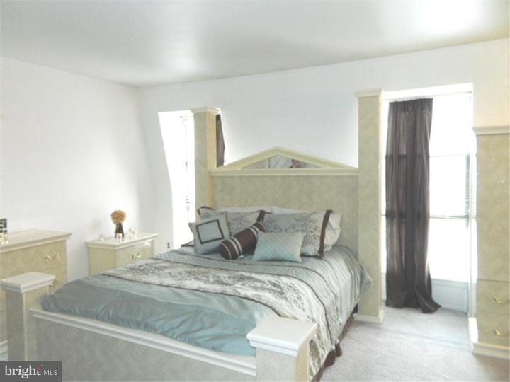 11839 Academy Road, Unit 39B Philadelphia, PA 19154 - Photo 6 of 10
