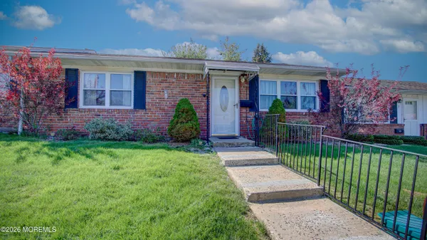$315,000 | 5 Missouri Court, Unit 217, Matawan, NJ 07747
