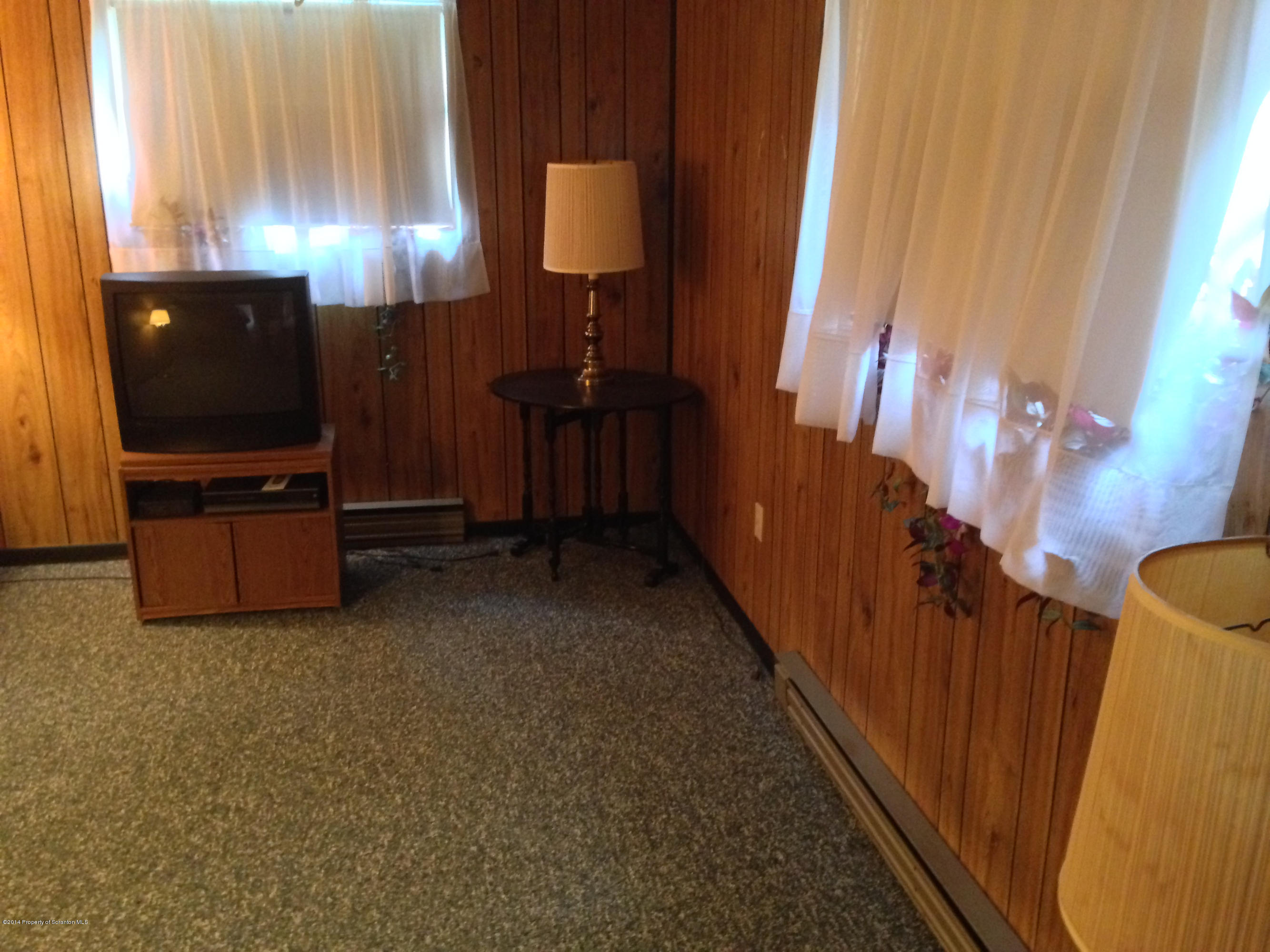 810 Lions Road Lake Ariel, PA 18436 - Photo 6 of 33 a view of a living room with furniture