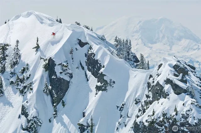 a picture of city view