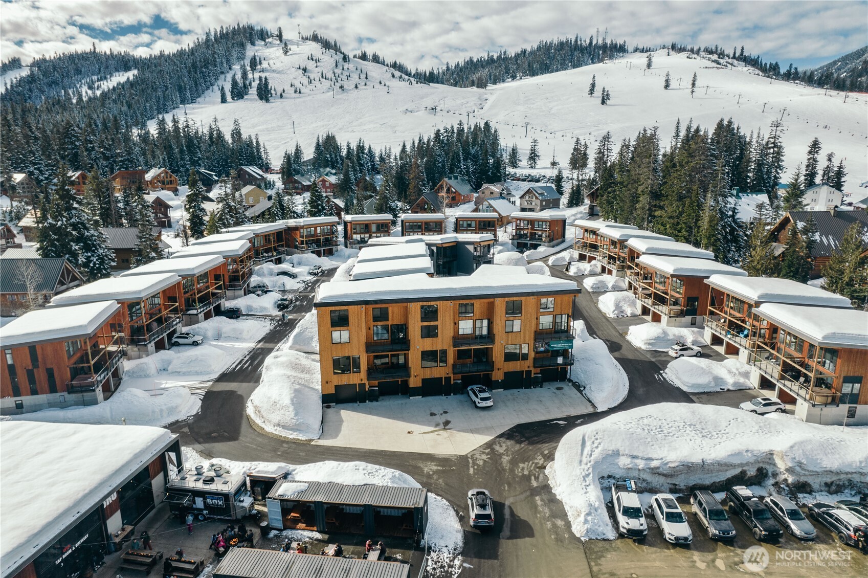 101 Pass Life Way Snoqualmie Pass, WA 98068 - Photo 24 of 24 a picture of city view