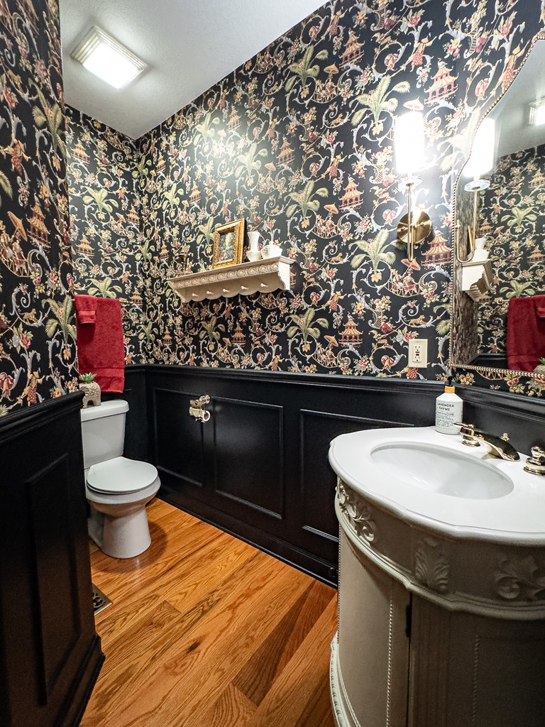 59 Cabin Run Lane Murphy, NC 28906 - Photo 15 of 82 a bathroom with a sink toilet and a mirror