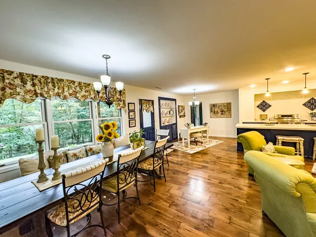 $649,900 | 59 Cabin Run Lane, Murphy, NC 28906