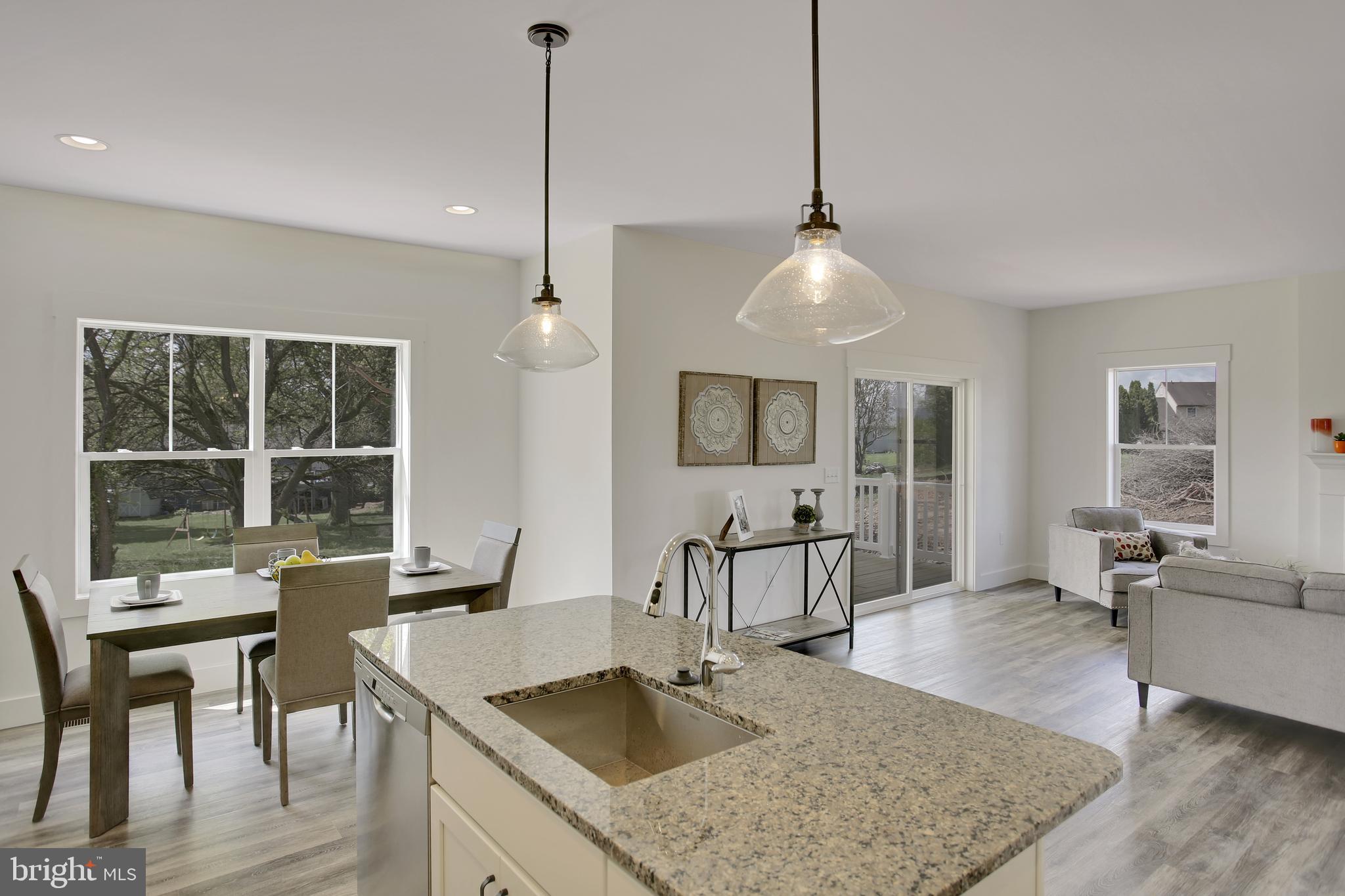 906 Dunbar Road Carlisle, PA 17013 - Photo 4 of 47 Gallery Image 4