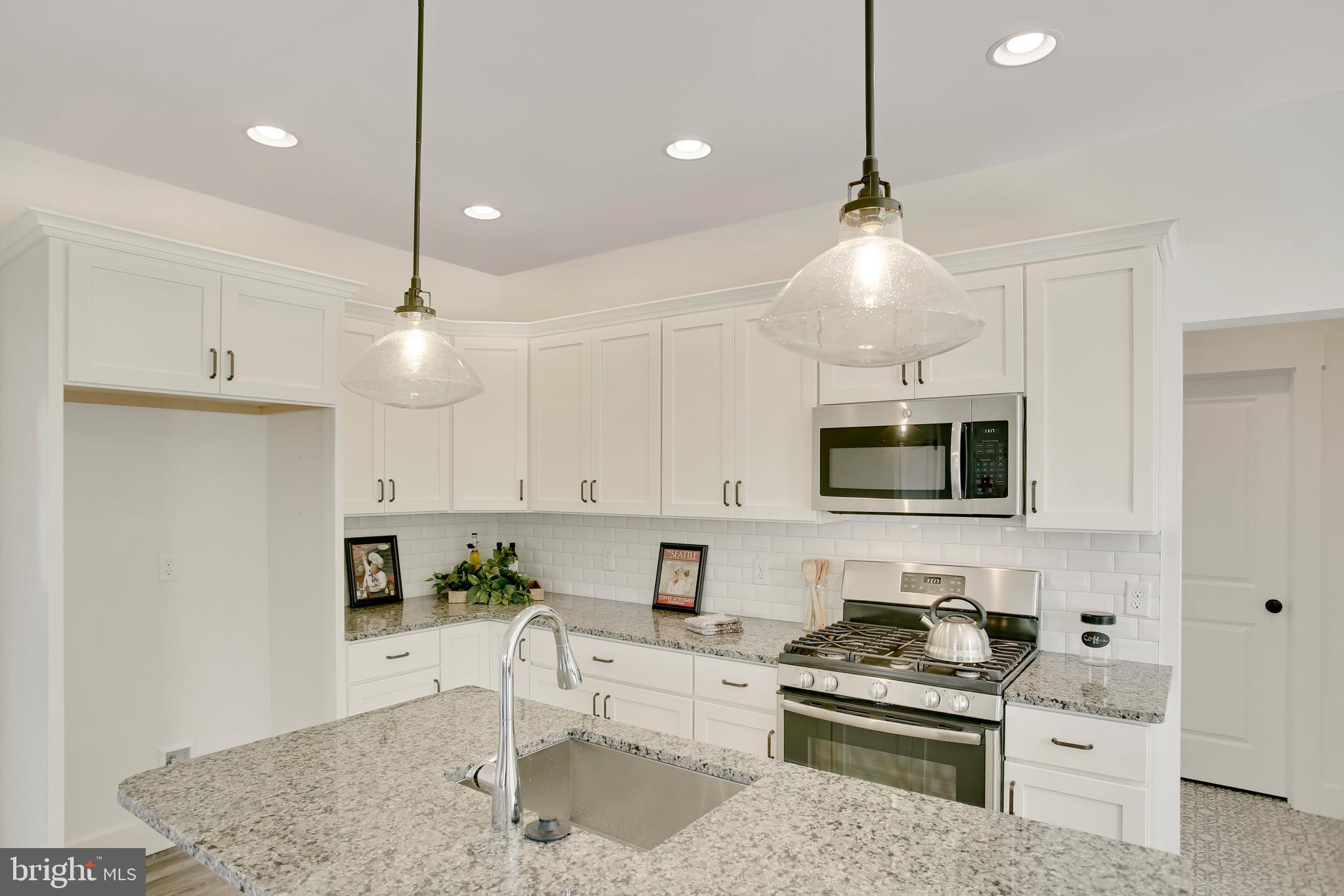 906 Dunbar Road Carlisle, PA 17013 - Photo 8 of 47 Gallery Image 8