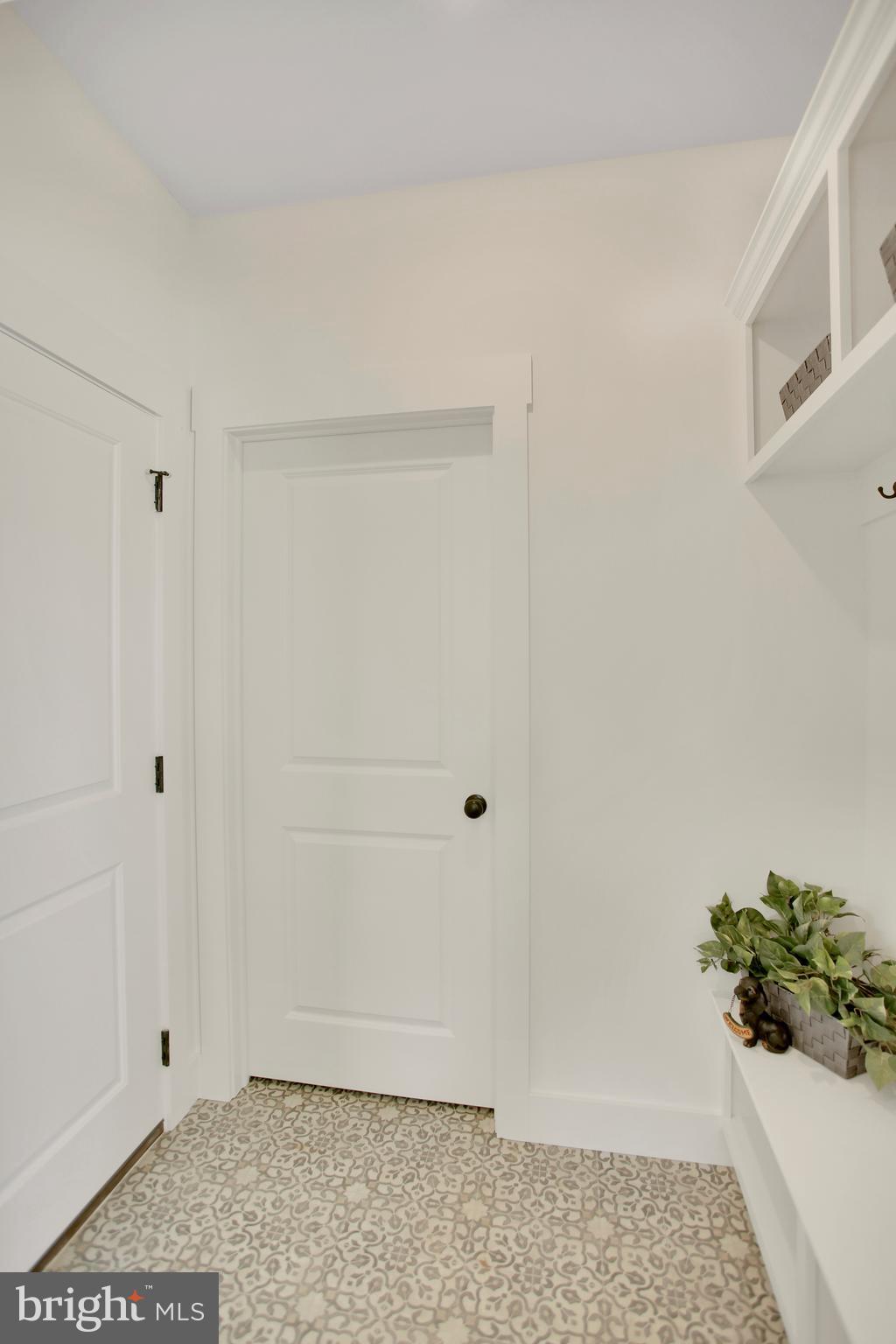 906 Dunbar Road Carlisle, PA 17013 - Photo 10 of 47 Gallery Image 10
