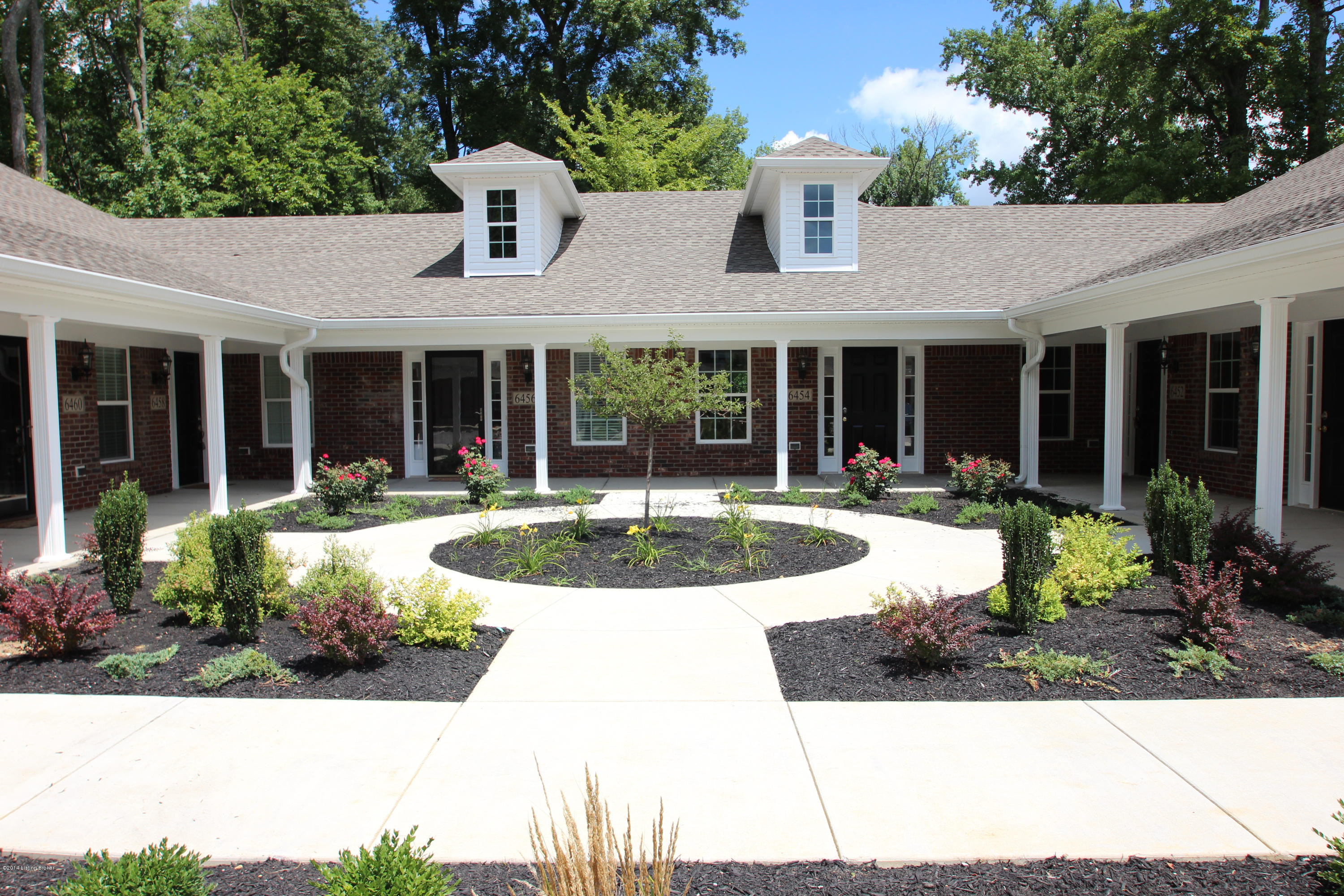 6452 Renate Road Louisville, KY 40291 - Photo 1 of 15 IMG_0123