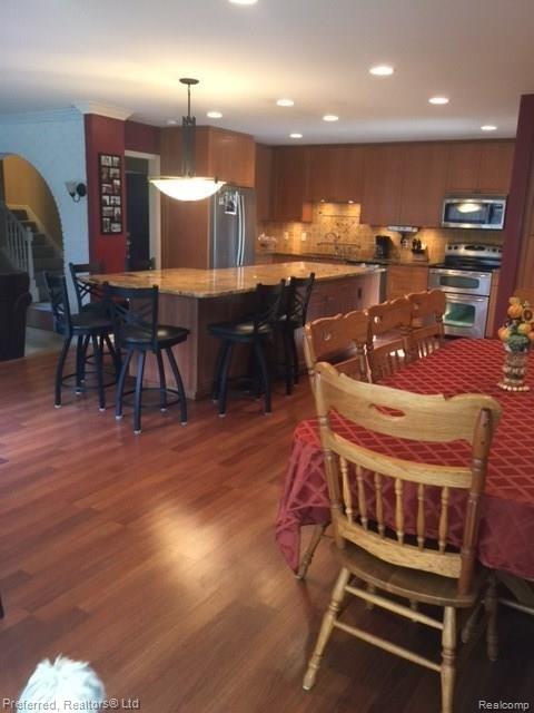 14513 Riverside Street Livonia, MI 48154 - Photo 12 of 22