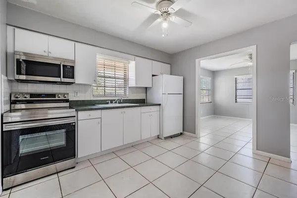 $2,400 | 2709 West Abdella Street, Tampa, FL 33607