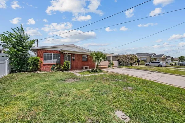 $2,400 | 2709 West Abdella Street, Tampa, FL 33607