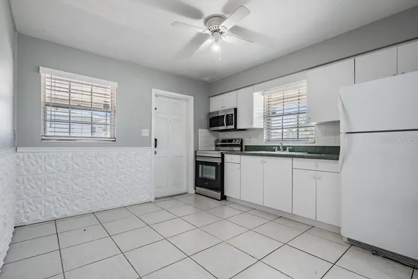 $2,400 | 2709 West Abdella Street, Tampa, FL 33607