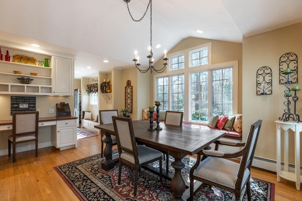 28 Olde Carriage Road Westwood, MA 02090 - Photo 10 of 29 Gallery Image 10