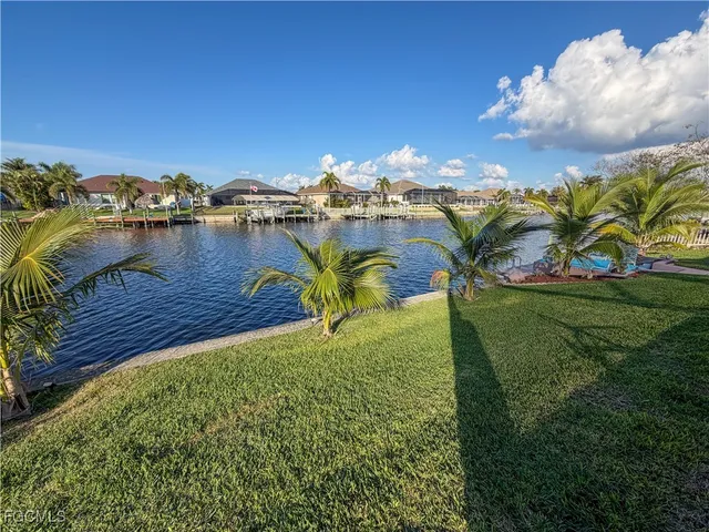 $3,500 | 2549 Southwest 38th Street, Cape Coral, FL 33914
