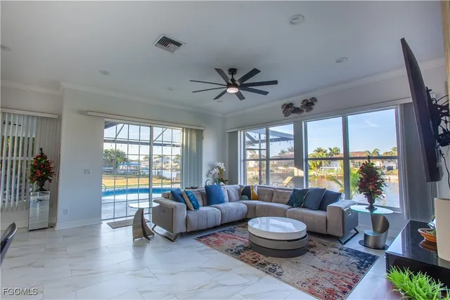 $3,500 | 2549 Southwest 38th Street, Cape Coral, FL 33914