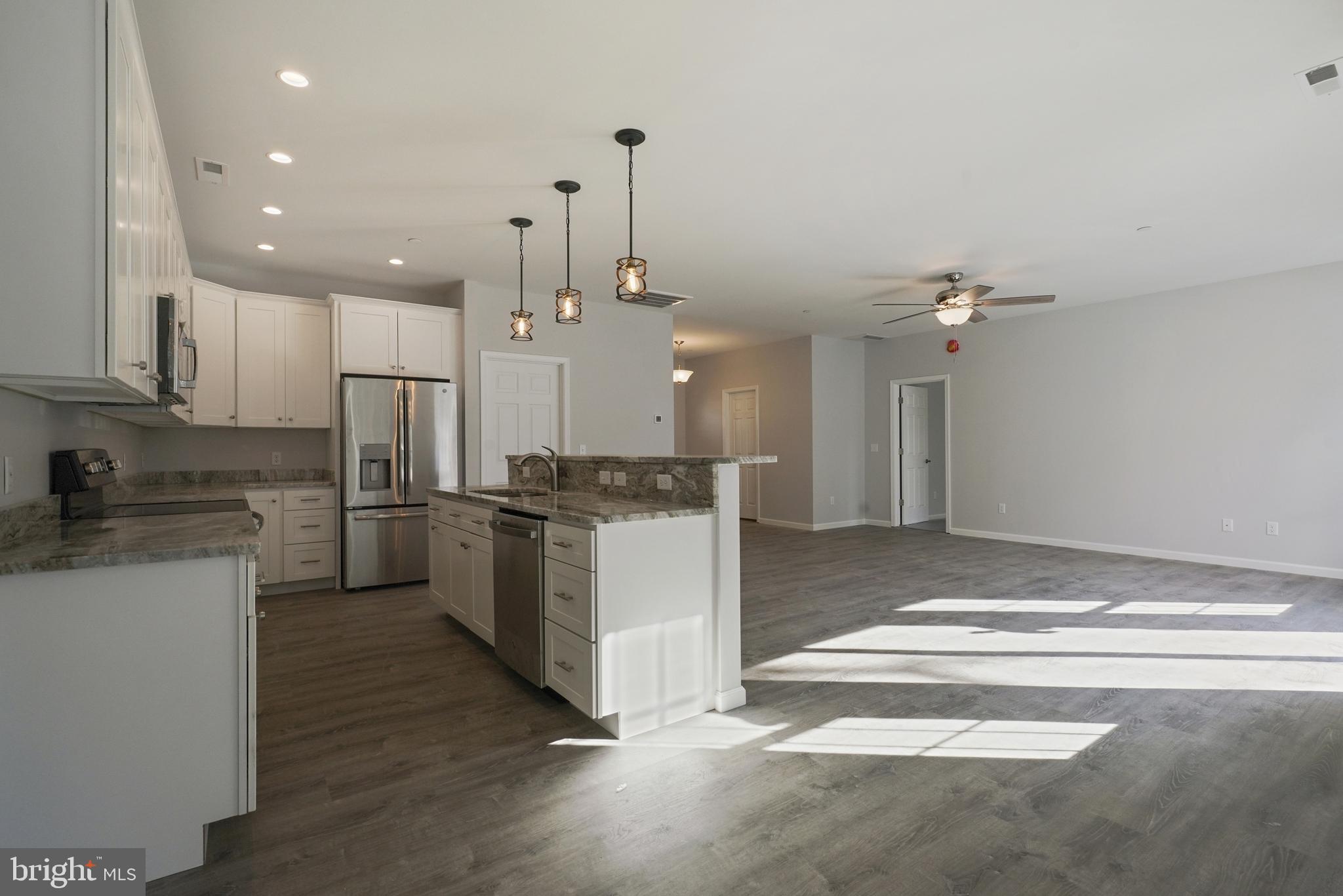 32 Decatur Street Berlin, MD 21811 - Photo 16 of 44 Kitchen opens to the great room