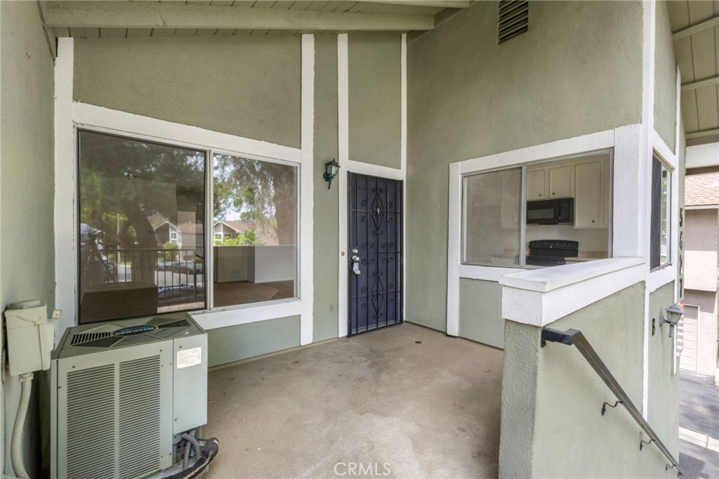 5427 Pine Ridge Way, Unit B Anaheim, CA 92807 - Photo 2 of 26