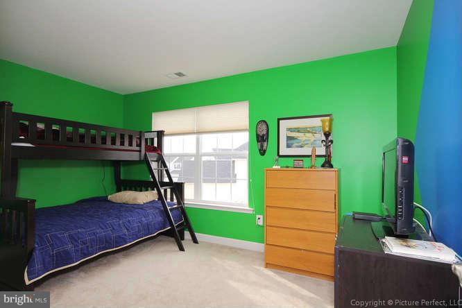1618 Fletchers Way Point of Rocks, MD 21777 - Photo 24 of 29 Bedroom