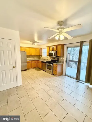 $2,550 | 926 Woodlawn Avenue, Phoenixville, PA 19460