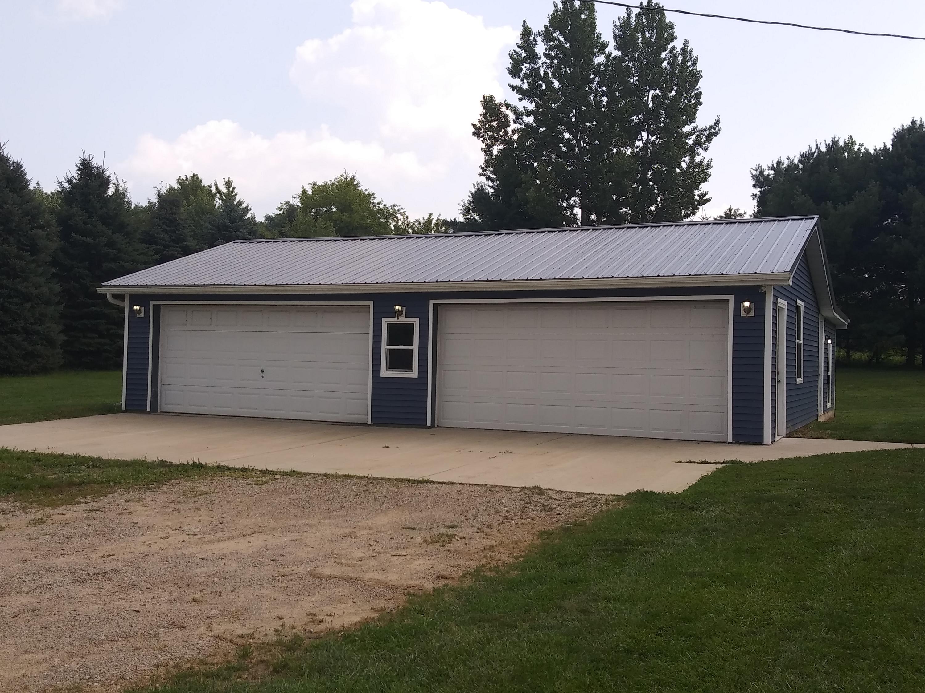 11512 Brown Road Springport, MI 49284 - Photo 3 of 31 20210801_155334