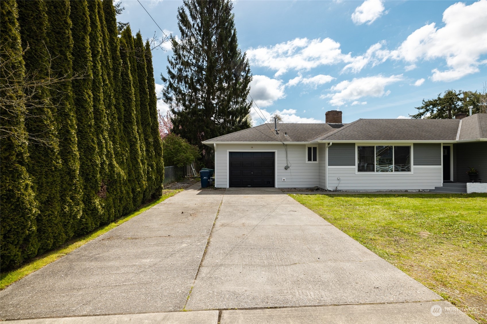 880 Peterson Road Burlington, WA 98233 - Photo 4 of 39 Gallery Image 4