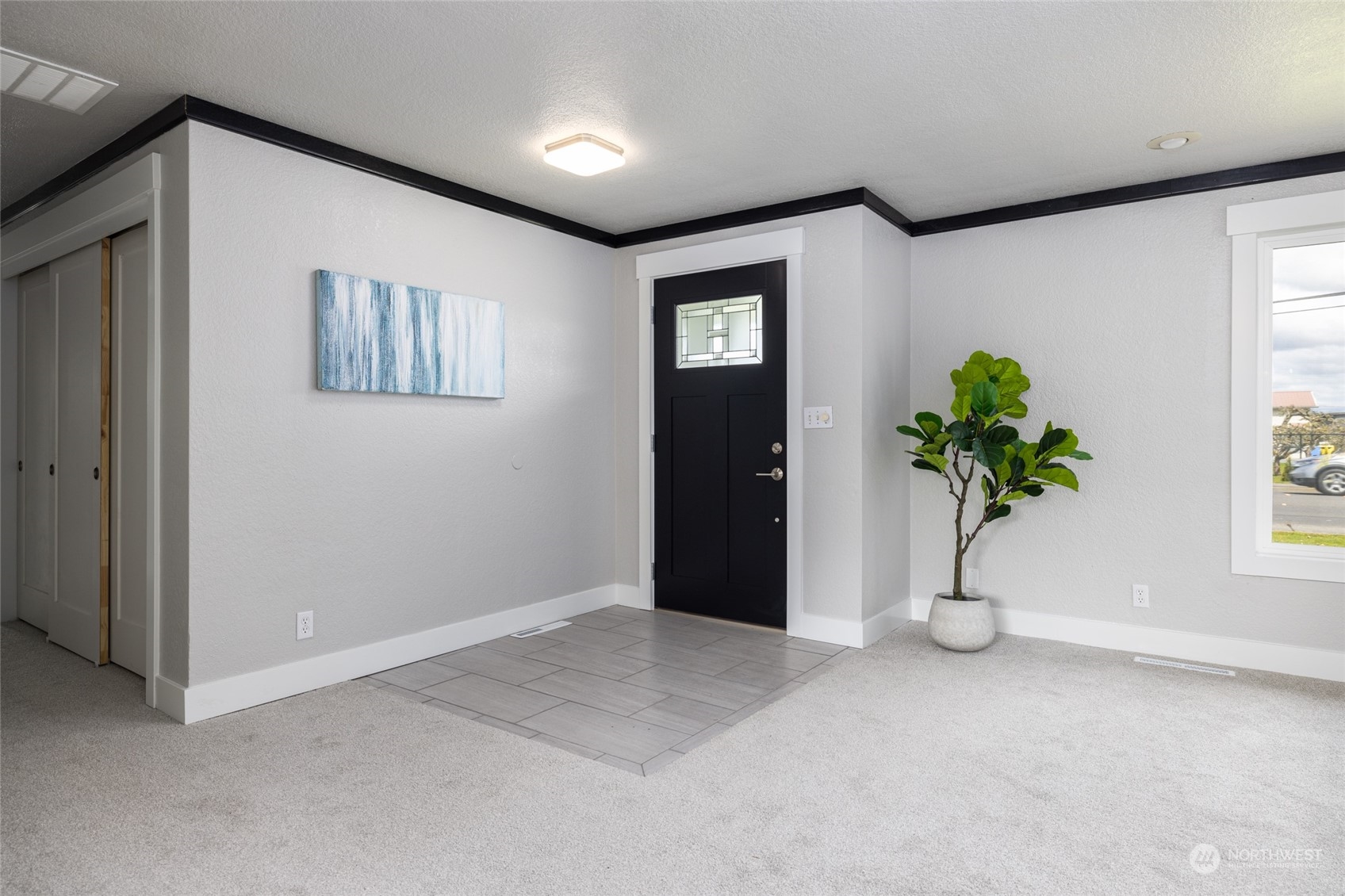 880 Peterson Road Burlington, WA 98233 - Photo 6 of 39 Gallery Image 6