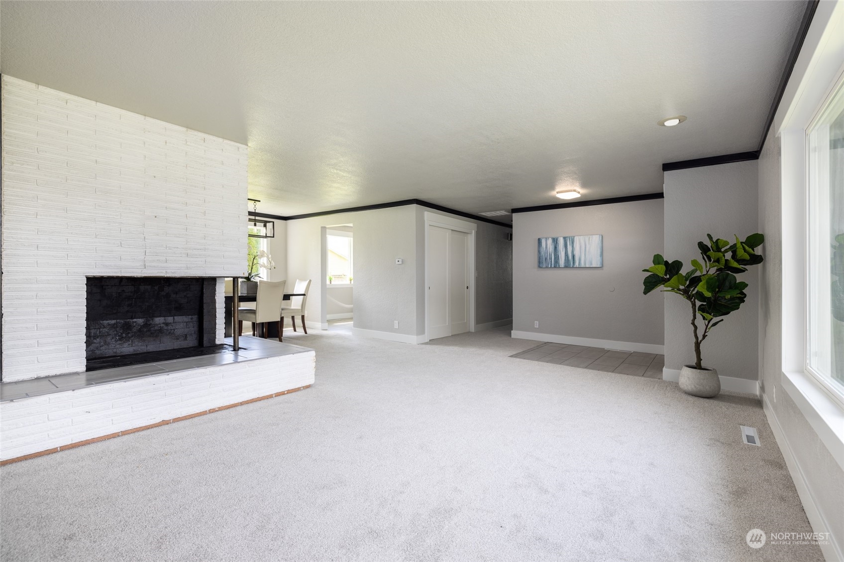 880 Peterson Road Burlington, WA 98233 - Photo 8 of 39 Gallery Image 8