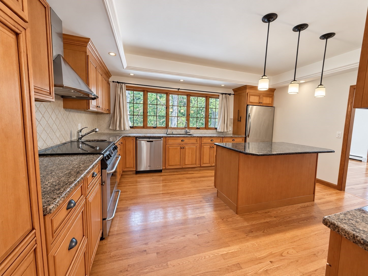 39 Ingleside Road Lexington, MA 02420 - Photo 6 of 22 Gallery Image 6