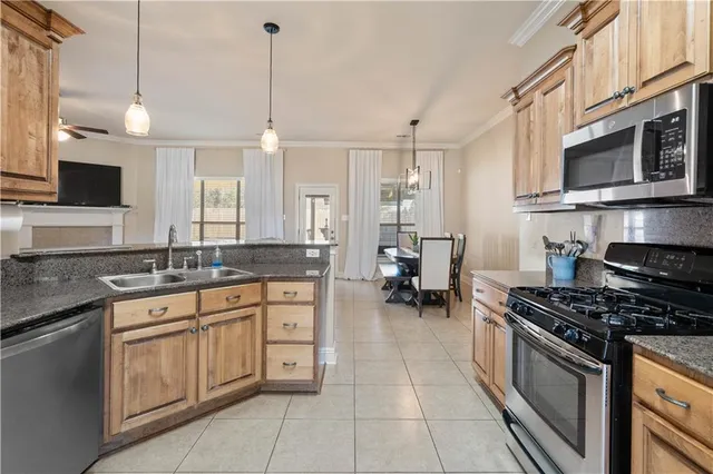 $325,000 | 632 Foxfield Lane, Madisonville, LA 70447