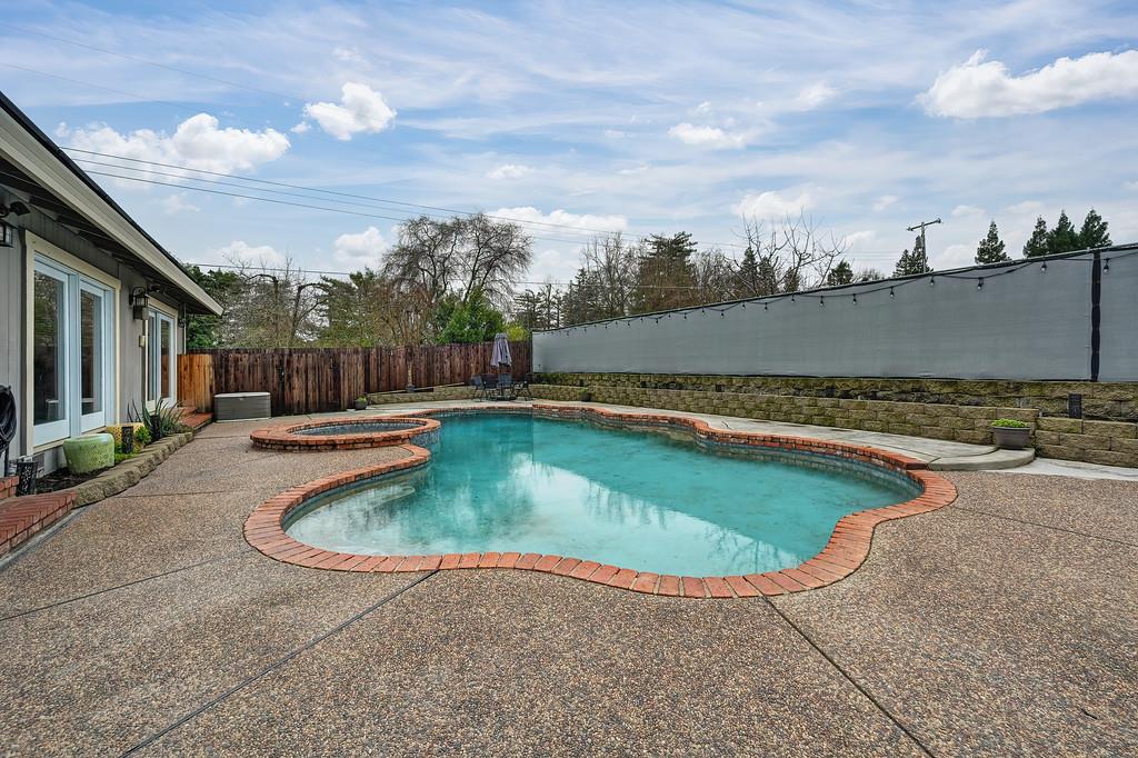 4337 Bannister Road Fair Oaks, CA 95628 - Photo 32 of 35