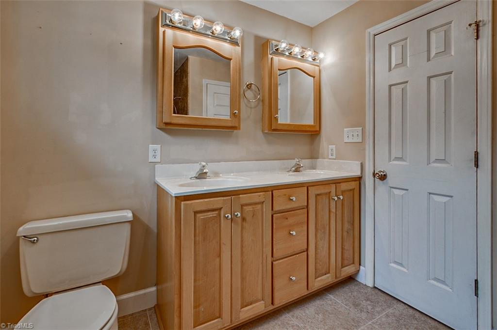 1914 Spero Road Asheboro, NC 27205 - Photo 12 of 26 Gallery Image 12