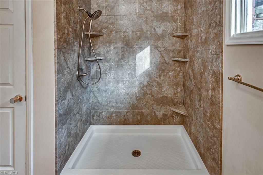1914 Spero Road Asheboro, NC 27205 - Photo 13 of 26 Gallery Image 13
