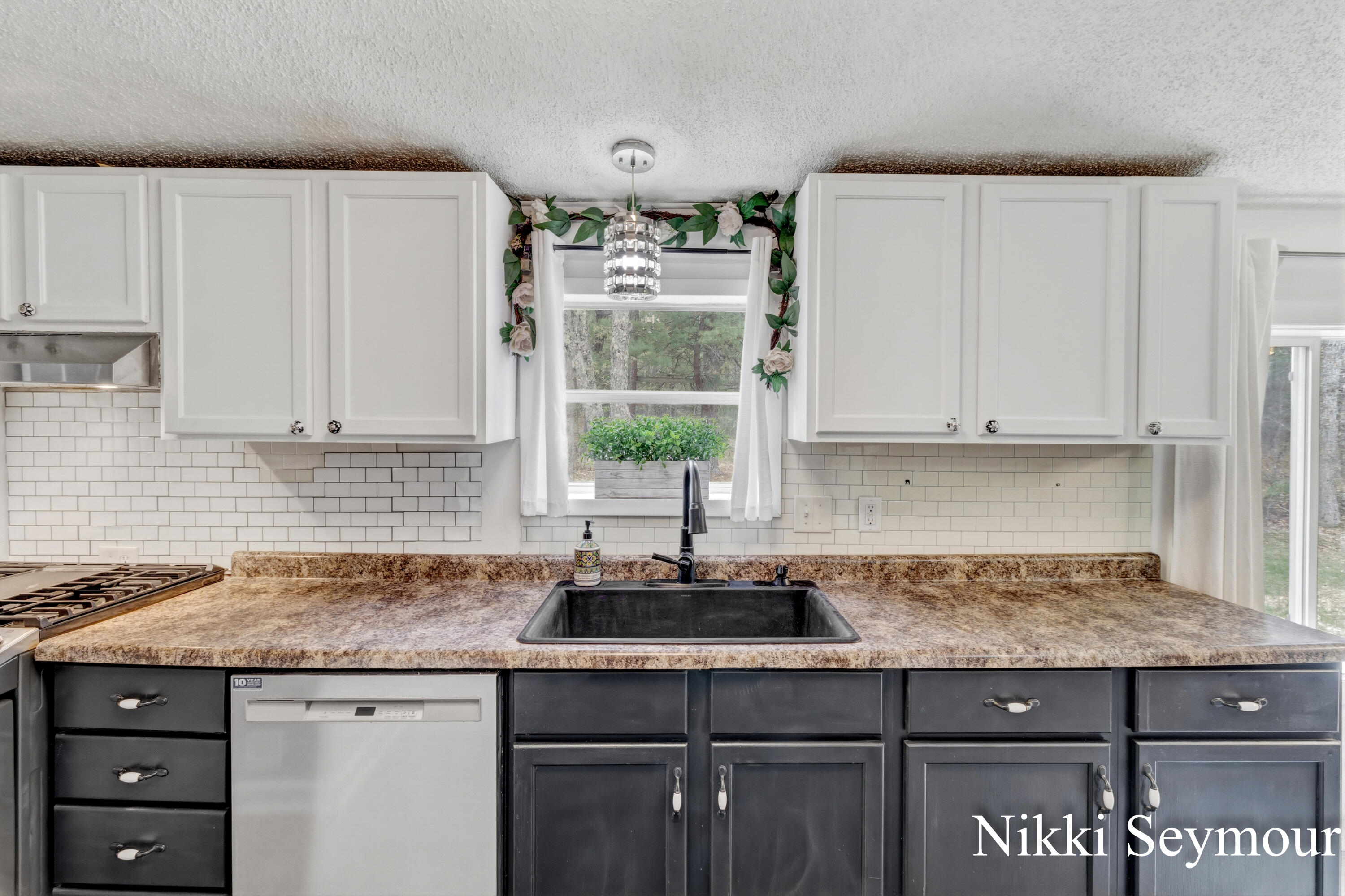 429 East Church Road Twin Lake, MI 49457 - Photo 3 of 37 Nikki Seymour - 429 E Church Road (37)-1