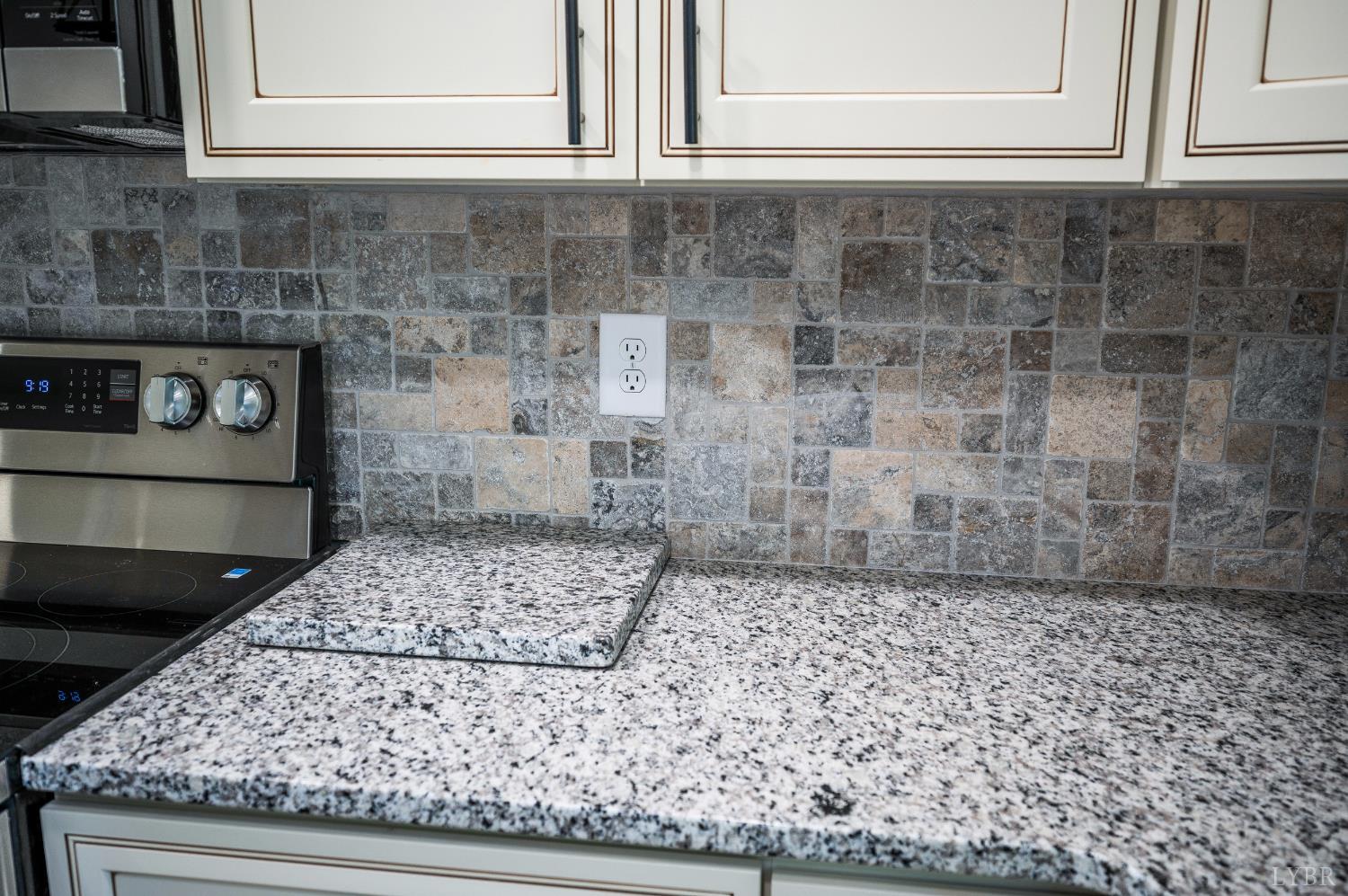 94 Oxford Furnace Road Lynchburg, VA 24504 - Photo 12 of 37