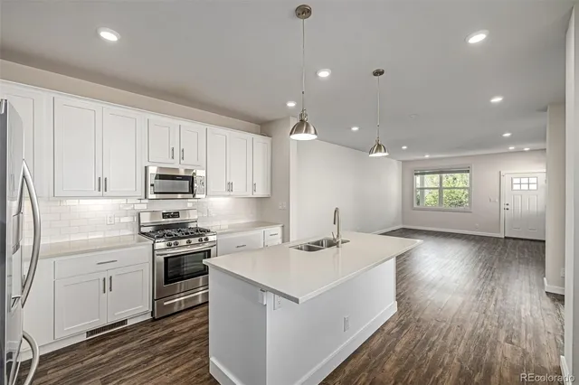 $689,000 | 2858 South Delaware Street, Englewood, CO 80110