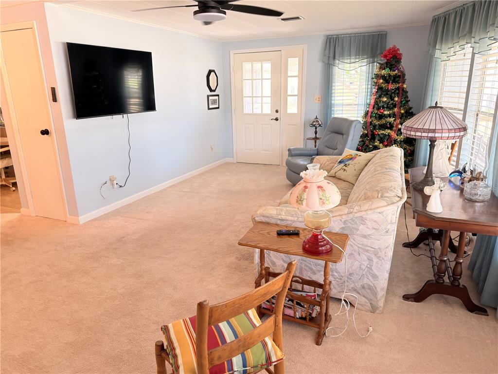 2202 Bahama Road Sebring, FL 33870 - Photo 4 of 31