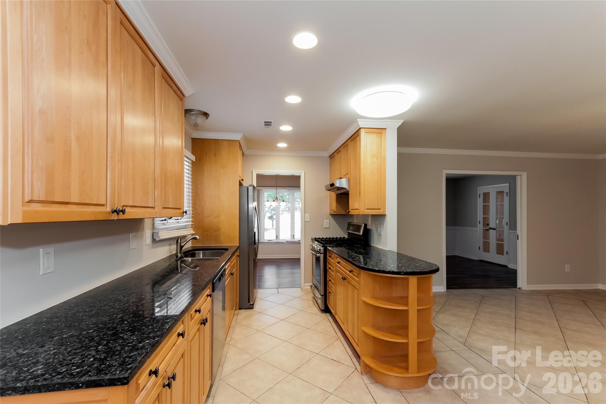 11902 5 Cedars Road Charlotte, NC 28226 - Photo 3 of 15