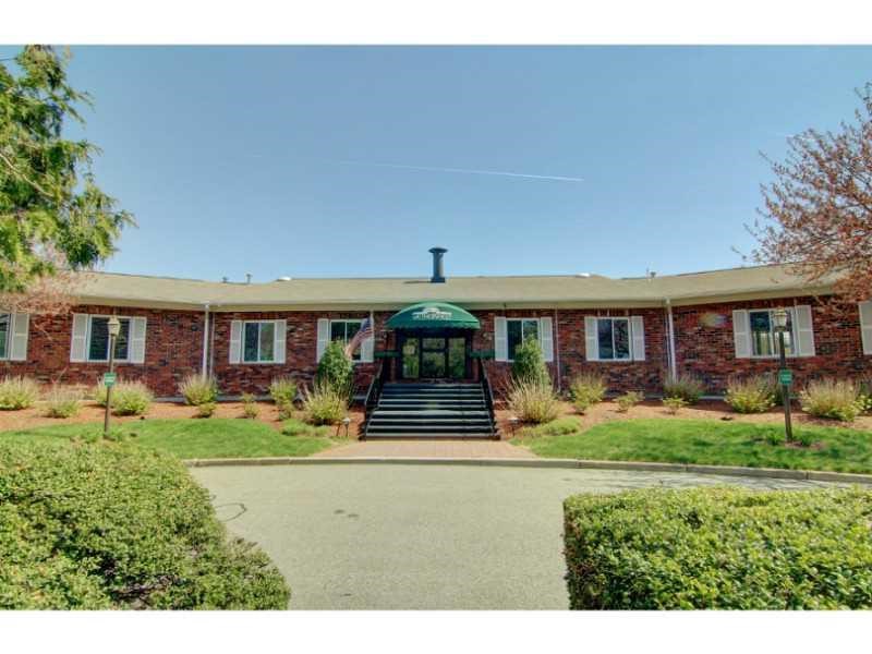 844 Williamsburg Circle, Unit 844 Warwick, RI 02886 - Photo 33 of 43 Clubhouse