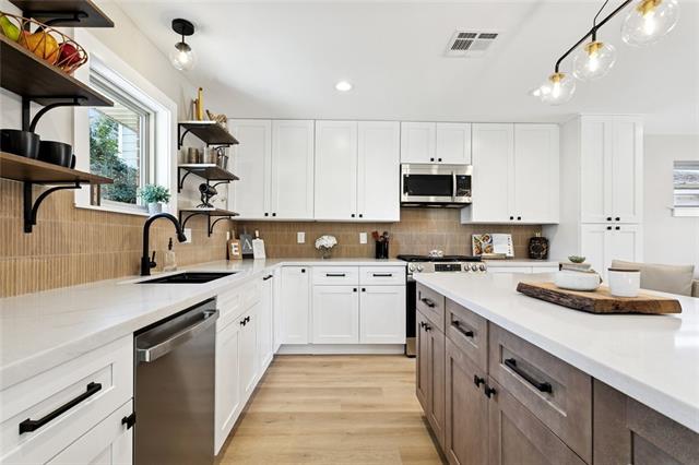 125 Orchard Road River Ridge, LA 70123 - Photo 3 of 22