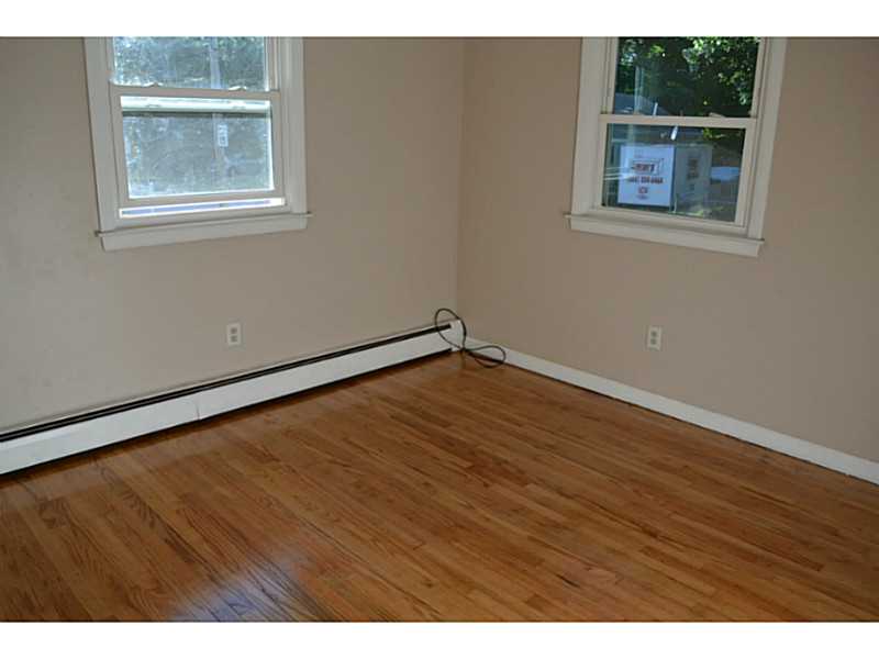 40 Iroquois Road Cumberland, RI 02864 - Photo 9 of 11 Bedroom.