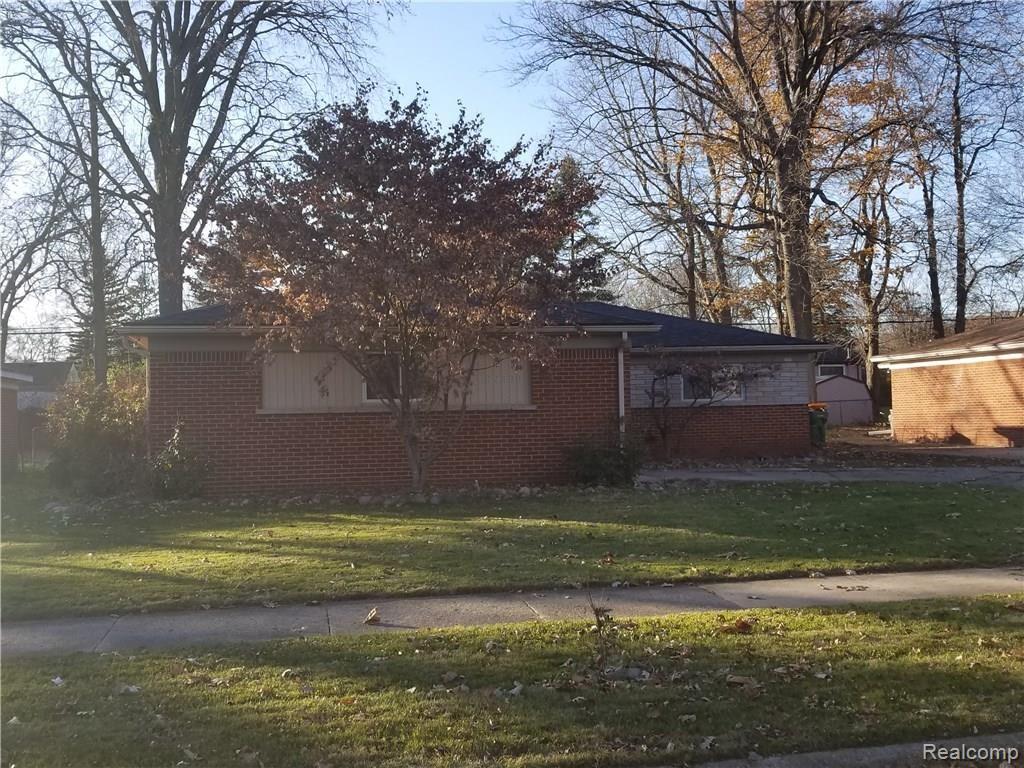 23171 Tuck Road Farmington Hills, MI 48336 - Photo 8 of 31