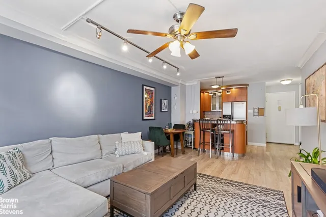 $655,000 | 330 3rd Avenue, Unit 15H | Kips Bay