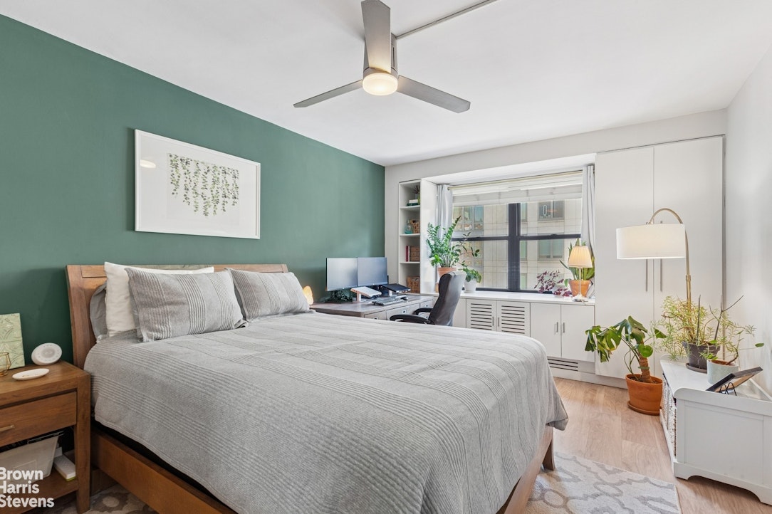 330 3rd Avenue, Unit 15H Manhattan, NY 10010 - Photo 4 of 13