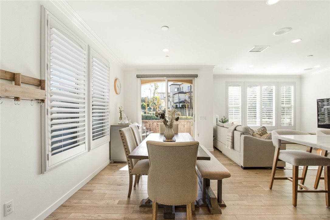 47 Finch Lake Forest, CA 92630 - Photo 4 of 55