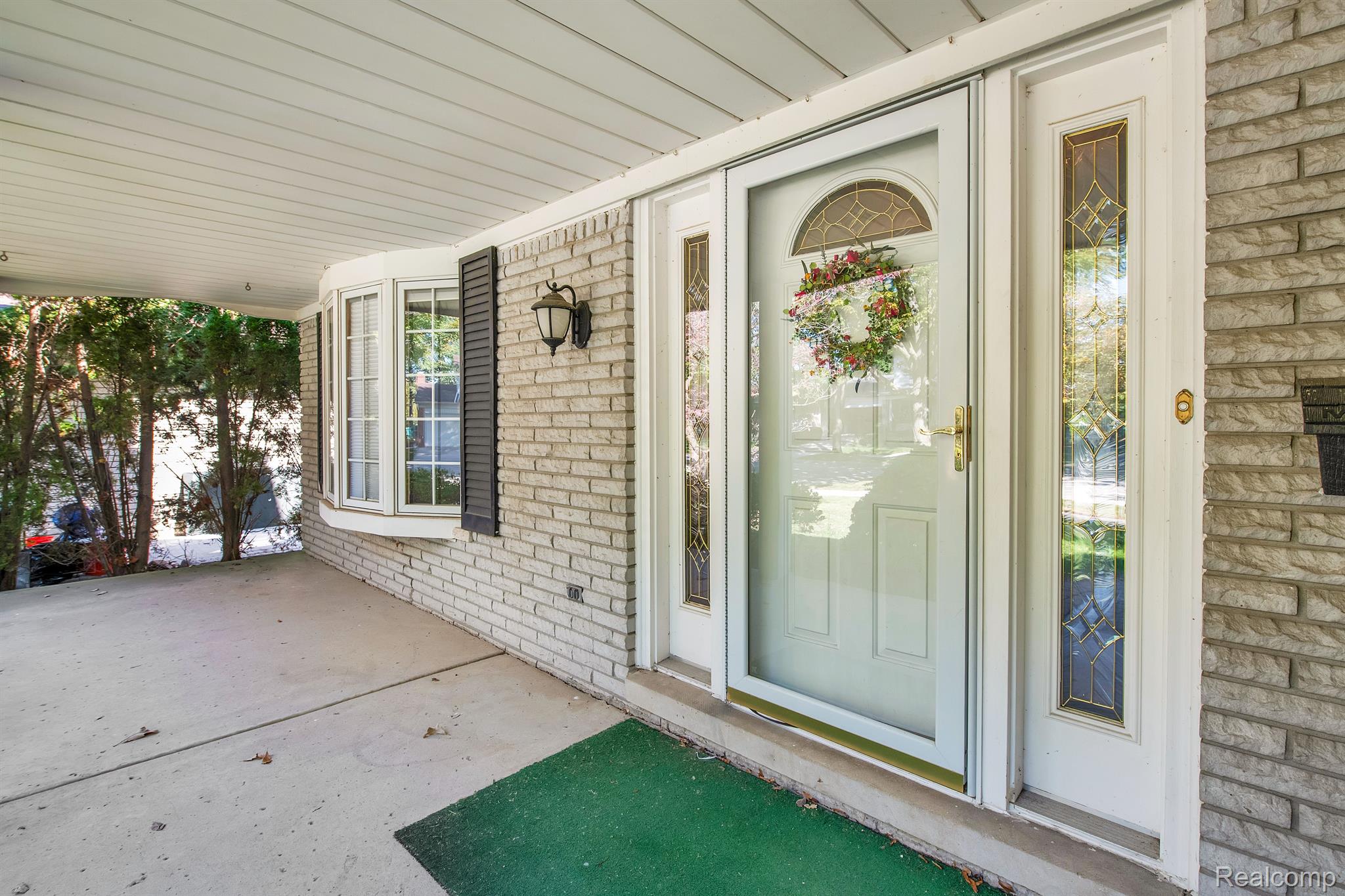 20157 Coachwood Road Riverview, MI 48193 - Photo 5 of 44