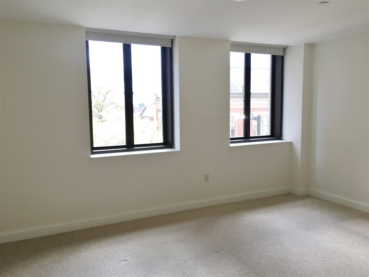 875 Elm Street, Unit 303 Manchester, NH 03101 - Photo 26 of 36
