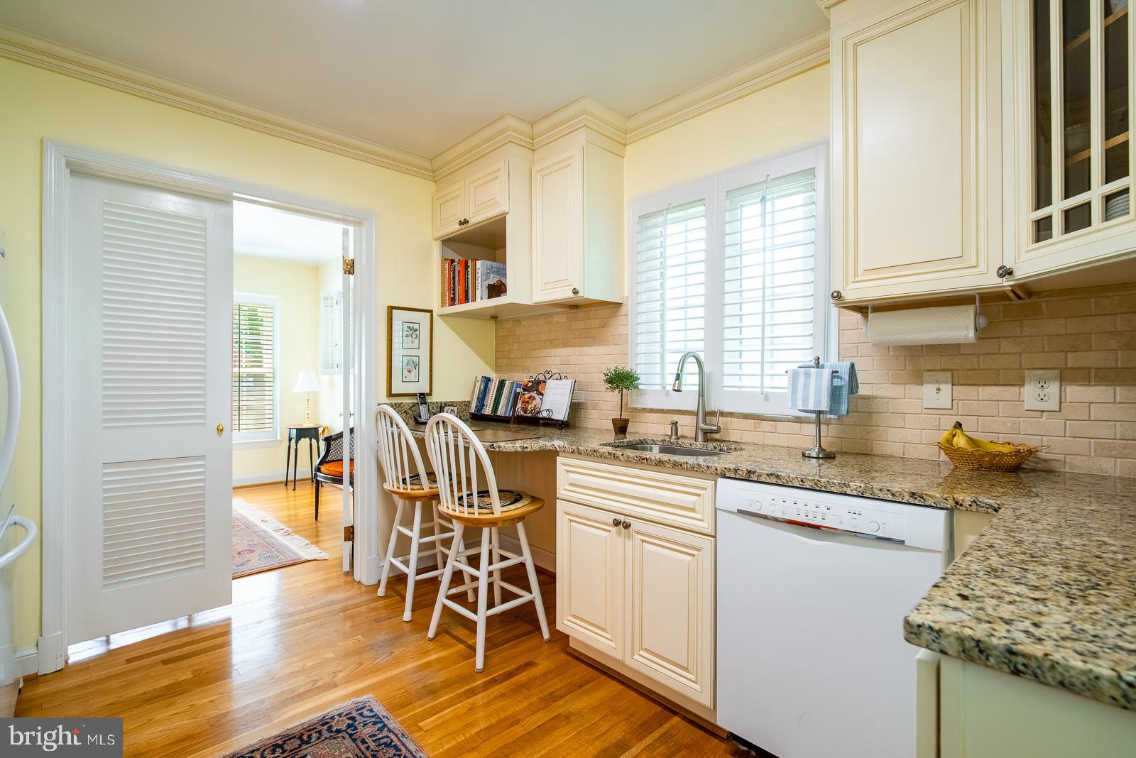 9112 Grist Mill Road Alexandria, VA 22309 - Photo 17 of 35