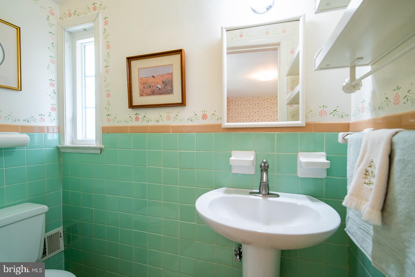 9112 Grist Mill Road Alexandria, VA 22309 - Photo 20 of 35 In style vintage Half bath in primary bedroom